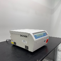Thermo Heraeus Megafuge 8 Centrifuge image 0